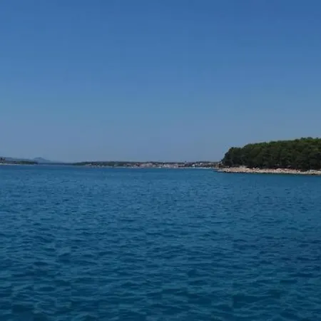 Appartamento In With Sea View, Balcony, Air Conditioning, Wifi 5144-7 *